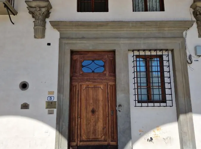 I Rinascimenti Bed & Breakfast 4*